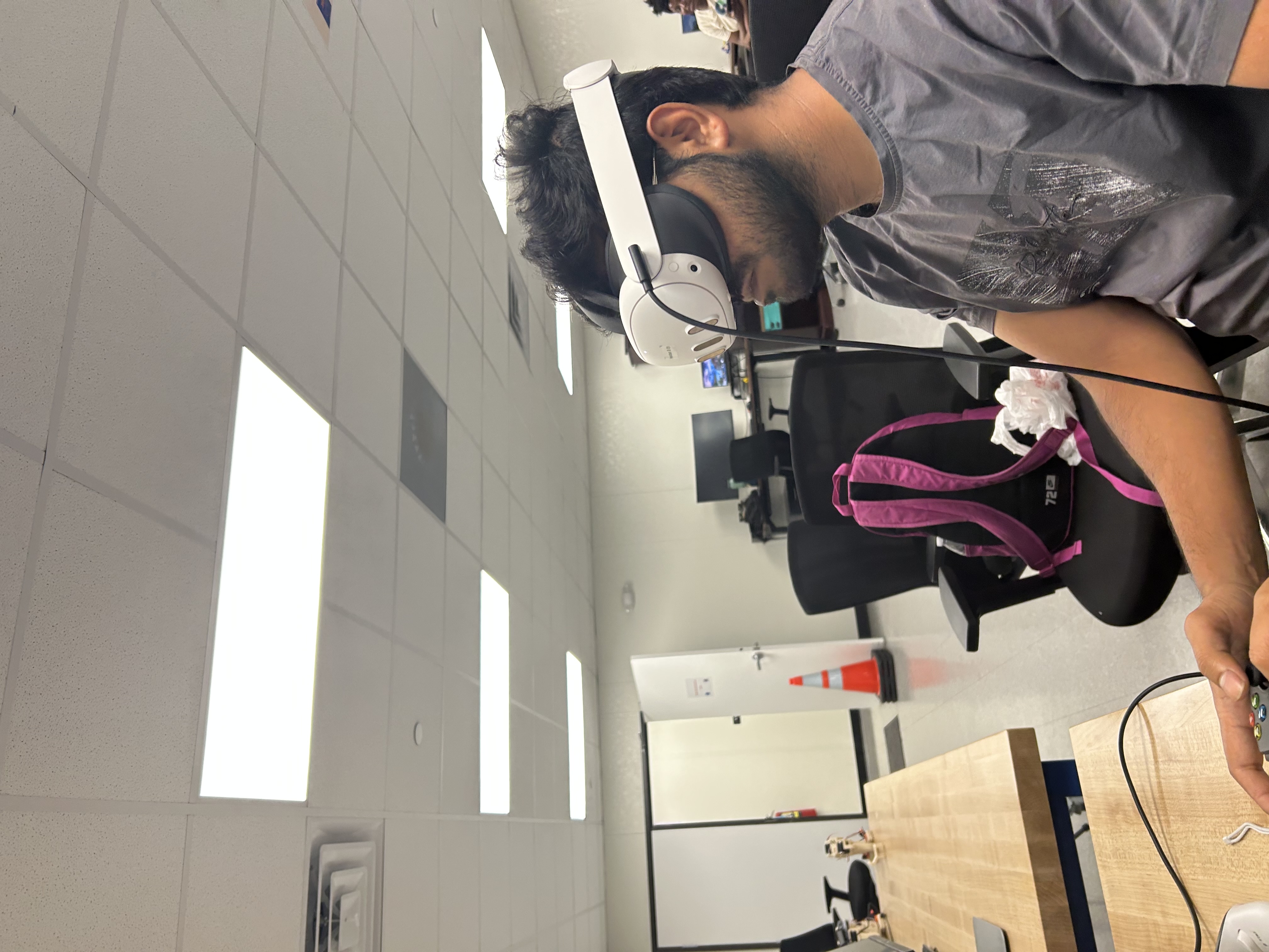 XR-Based Digital Twin Training for Indoor Drone Operations